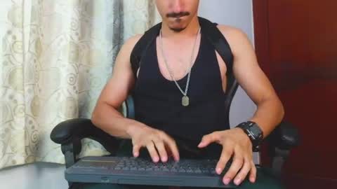 Snapshot of xxxhome_alonexxx chatting on July 2, 7:53 pm Kev online show from July 2, 7:53 pm