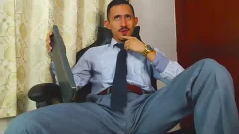 Snapshot of xxxhome_alonexxx chatting on July 10, 7:38 pm Kev online show from July 10, 7:38 pm