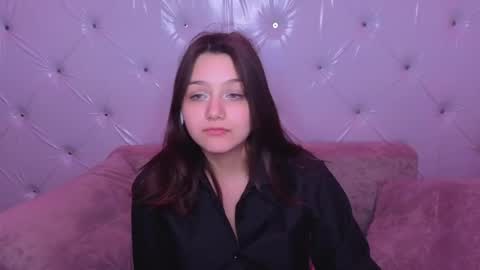 Snapshot of xxxnaughtyfoxxx chatting on May 11, 6:05 pm foxy online show from May 11, 6:05 pm