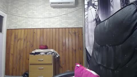 Snapshot of xxxnewlywedsxxx chatting on February 7, 7:06 pm Lana online show from February 7, 7:06 pm