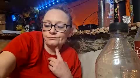 Snapshot of xxxqueenmandydickenz chatting on February 1, 9:08 am XXXQueenMandyDickenz online show from February 1, 9:08 am