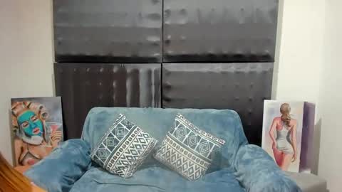 Snapshot of xxxsarita_cute chatting on February 20, 1:36 am Sara online show from February 20, 1:36 am