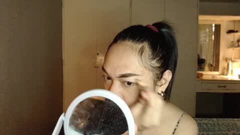 Snapshot of xxxsexydollxxx chatting on February 15, 3:47 am Melissa online show from February 15, 3:47 am