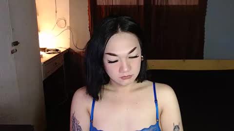 Snapshot of xxxsexydollxxx chatting on April 22, 3:42 am Melissa online show from April 22, 3:42 am