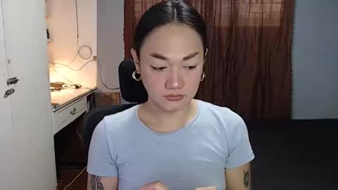 Snapshot of xxxsexydollxxx chatting on May 15, 3:02 am Melissa online show from May 15, 3:02 am