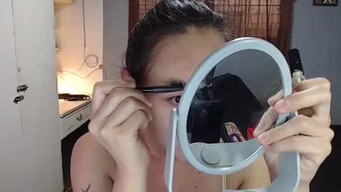Snapshot of xxxsexydollxxx chatting on May 19, 2:29 am Melissa online show from May 19, 2:29 am