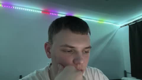 Snapshot of xxxten_ chatting on March 14, 8:36 pm Leo online show from March 14, 8:36 pm