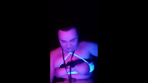 xxxtiffinyxxx online show from February 21, 7:31 am