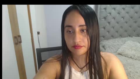 Snapshot of xxxvenus888 chatting on March 8, 10:56 pm Lunhaa   online show from March 8, 10:56 pm