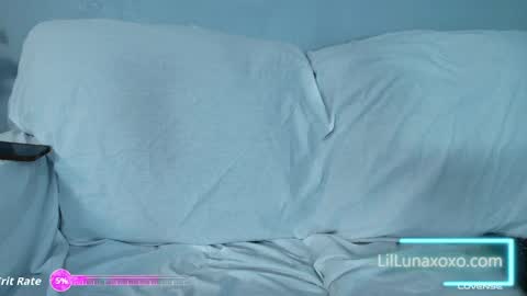 Lil Luna online show from April 23, 2:24 am