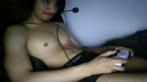 Snapshot of y640 chatting on July 7, 6:05 am y640 online show from July 7, 6:05 am