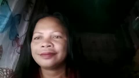 Snapshot of yadly143 chatting on May 20, 6:58 pm yadly143 online show from May 20, 6:58 pm