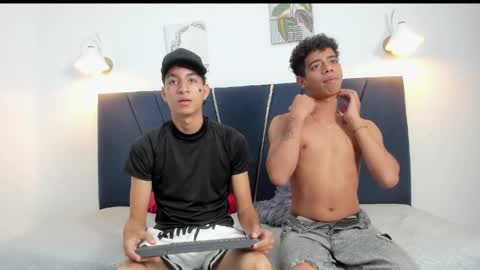 yago_7 online show from April 14, 5:30 pm