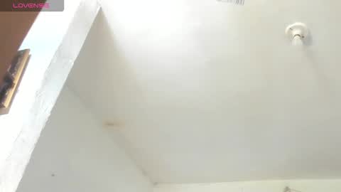 Snapshot of yailin_04 chatting on April 30, 5:08 pm yailin_04 online show from April 30, 5:08 pm
