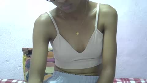 Snapshot of yalane chatting on May 7, 6:30 am yalane online show from May 7, 6:30 am