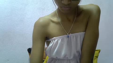 Snapshot of yalane chatting on June 17, 7:33 am yalane online show from June 17, 7:33 am