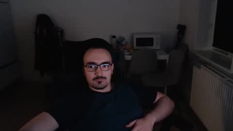 YamilLamal online show from November 10, 12:09 am