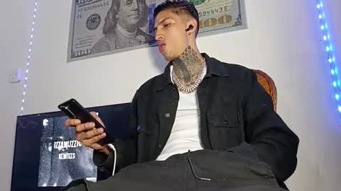 Yan online show from April 18, 7:45 am