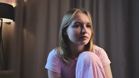 Kate online show from October 1, 1:06 pm