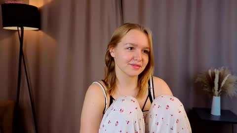 Kate online show from October 20, 2:06 pm