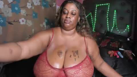 Snapshot of yani_69 chatting on June 26, 5:45 am yani 69 online show from June 26, 5:45 am