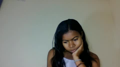 Snapshot of yannick_01 chatting on June 28, 1:28 pm yannick_01 online show from June 28, 1:28 pm