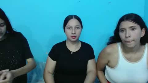 Snapshot of yara_breeze chatting on May 1, 2:27 am yara_breeze online show from May 1, 2:27 am