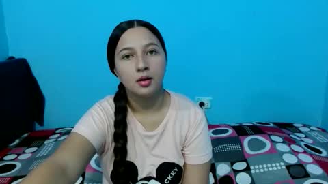 Snapshot of yara_breeze chatting on May 20, 1:34 am yara_breeze online show from May 20, 1:34 am