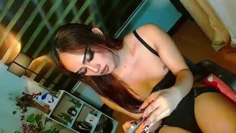 miss yasii online show from April 16, 7:03 pm