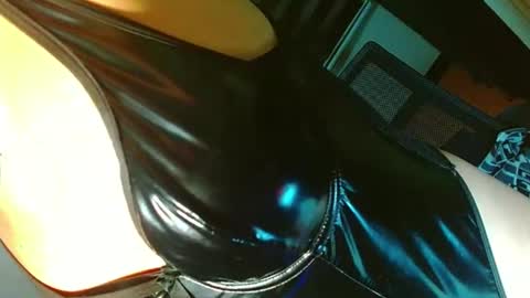 Snapshot of yasii19 chatting on June 16, 1:47 pm miss yasii online show from June 16, 1:47 pm