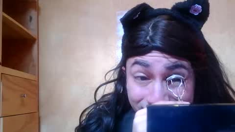 Yasmin Paez online show from January 17, 6:55 pm