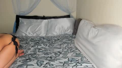 Yasmina online show from April 25, 7:44 am