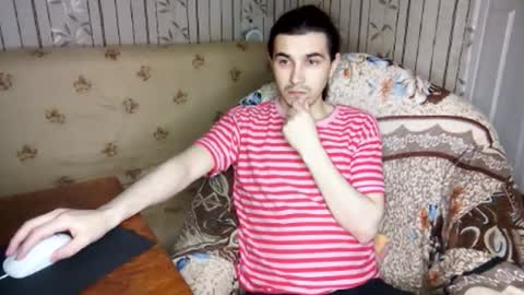 Snapshot of yatocka chatting on January 19, 7:12 am Sven online show from January 19, 7:12 am