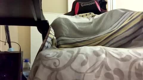 Snapshot of yebooo99518 chatting on November 16, 3:28 pm yebooo99518 online show from November 16, 3:28 pm