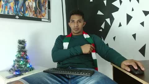 Snapshot of yeiko_park23 chatting on December 31, 3:12 am Yeiko Park23 online show from December 31, 3:12 am