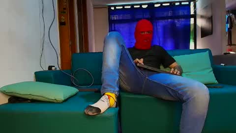 yeisongomezz online show from November 29, 5:38 pm