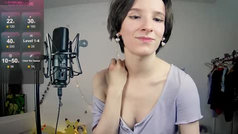 Liya online show from December 22, 6:04 pm