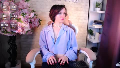 Liya online show from February 8, 3:10 pm