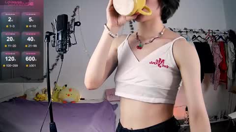 Liya online show from March 7, 7:27 pm