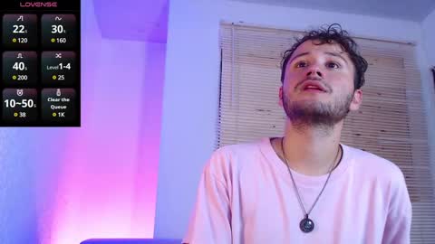 Snapshot of yerito_ chatting on December 17, 11:16 pm Yero online show from December 17, 11:16 pm