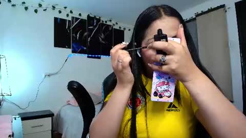 Snapshot of yesie_hot2 chatting on June 18, 12:55 am yesie_hot2 online show from June 18, 12:55 am