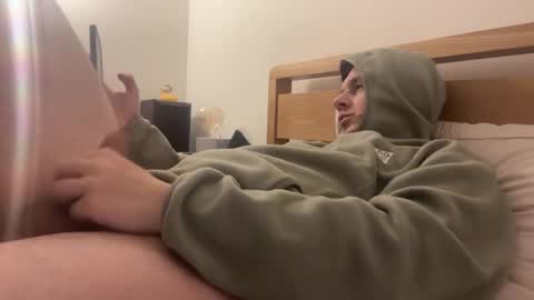 Snapshot of yesimlonely chatting on January 9, 12:02 am Sal online show from January 9, 12:02 am