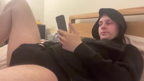 Snapshot of yesimlonely chatting on March 8, 10:35 pm Sal online show from March 8, 10:35 pm