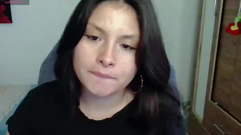 Snapshot of yessica_gomez01 chatting on May 22, 10:37 pm yessica_gomez01 online show from May 22, 10:37 pm