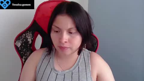 Snapshot of yessica_gomez01 chatting on June 21, 10:34 pm yessica_gomez01 online show from June 21, 10:34 pm