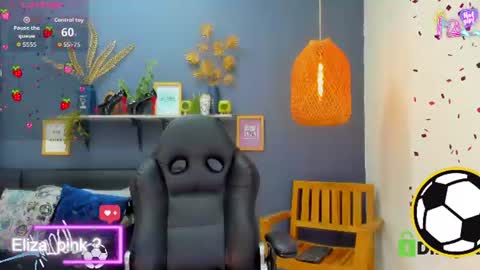 Snapshot of yessika_parker chatting on June 19, 8:51 am yessika_parker online show from June 19, 8:51 am