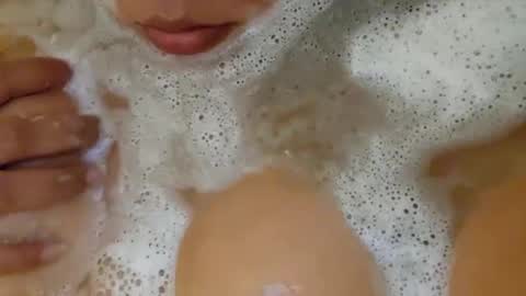 yessplzmore online show from March 6, 9:55 pm