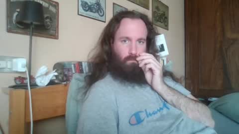 Snapshot of yeti_92 chatting on April 27, 2:04 pm yeti_92 online show from April 27, 2:04 pm