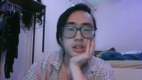 yin476 online show from October 22, 9:36 pm