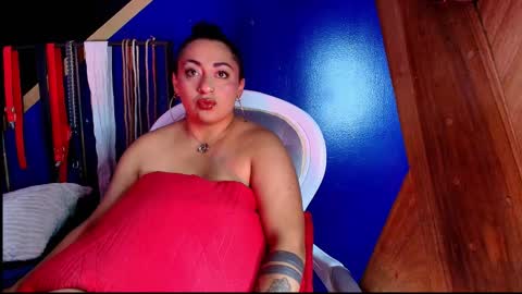 Snapshot of yingandyangg chatting on February 20, 6:26 am yingandyangg online show from February 20, 6:26 am